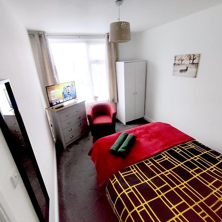 House Share With Few Ensuite Rooms Near Southmead Bristol Buitenkant foto