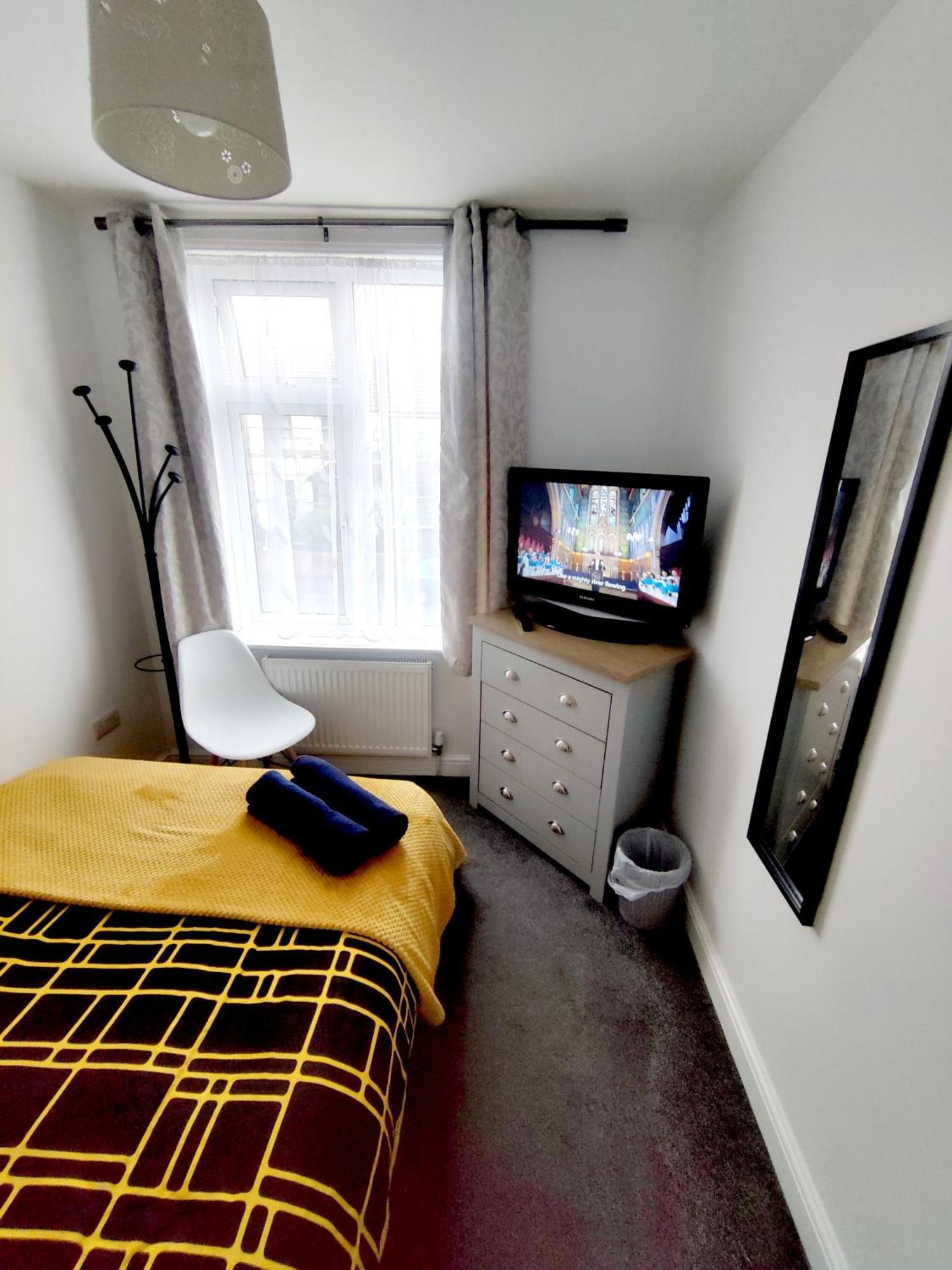House Share With Few Ensuite Rooms Near Southmead Bristol Buitenkant foto