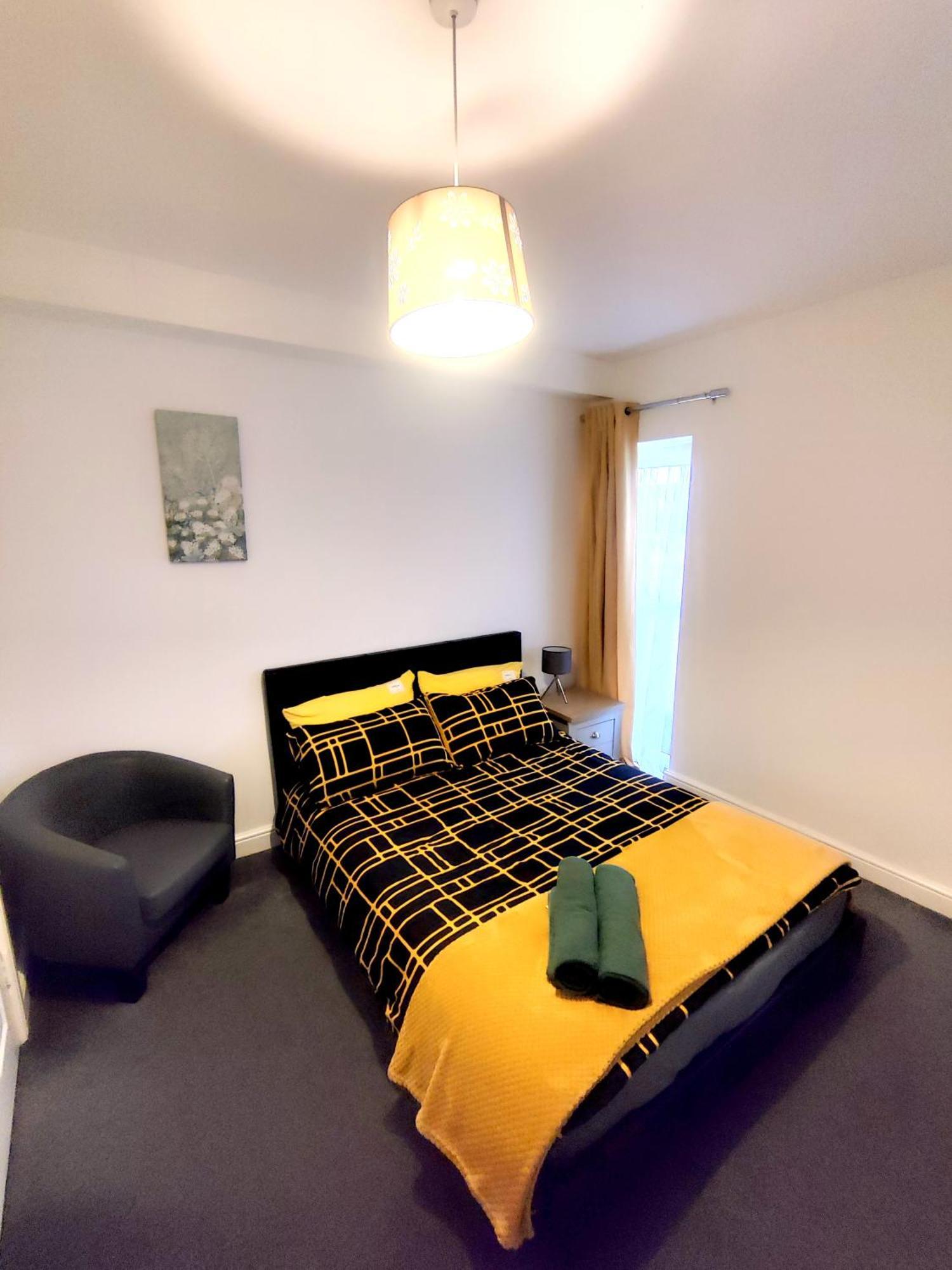 House Share With Few Ensuite Rooms Near Southmead Bristol Buitenkant foto