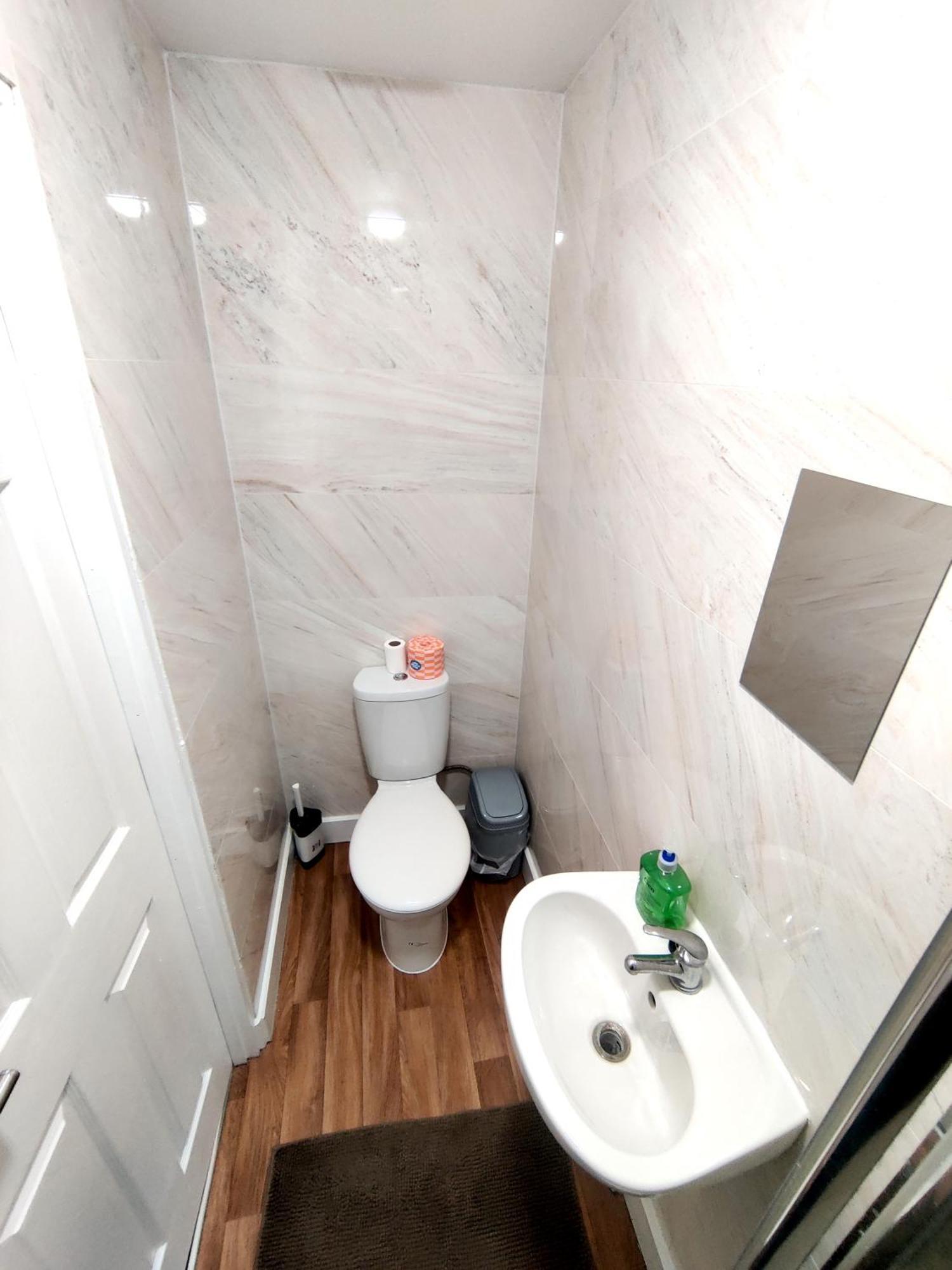 House Share With Few Ensuite Rooms Near Southmead Bristol Buitenkant foto