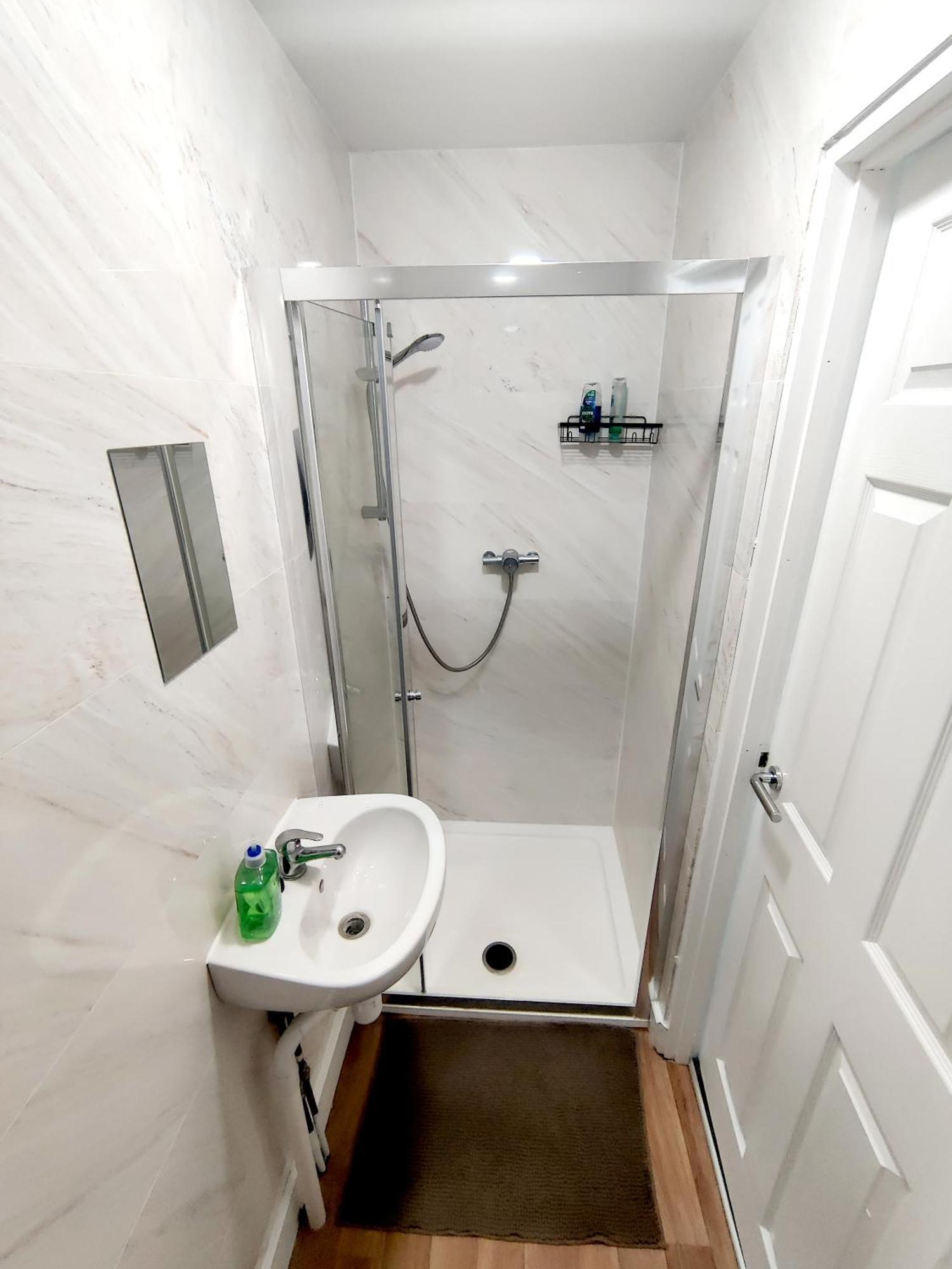House Share With Few Ensuite Rooms Near Southmead Bristol Buitenkant foto