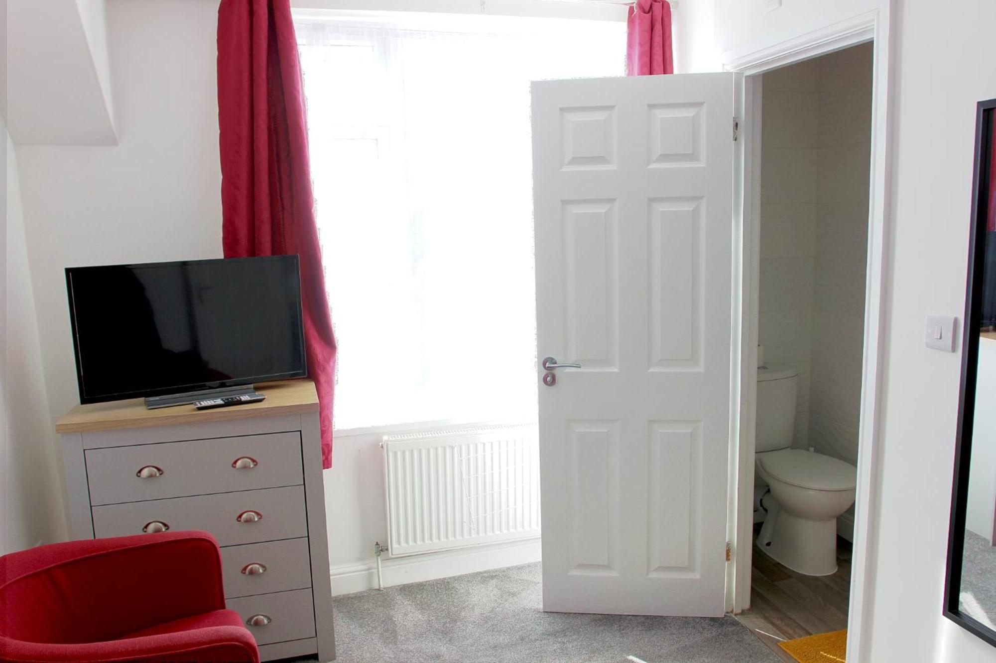 House Share With Few Ensuite Rooms Near Southmead Bristol Buitenkant foto